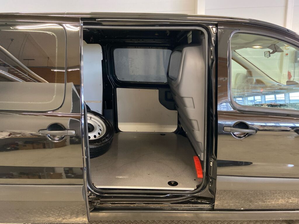 Toyota Proace 2015 Musta