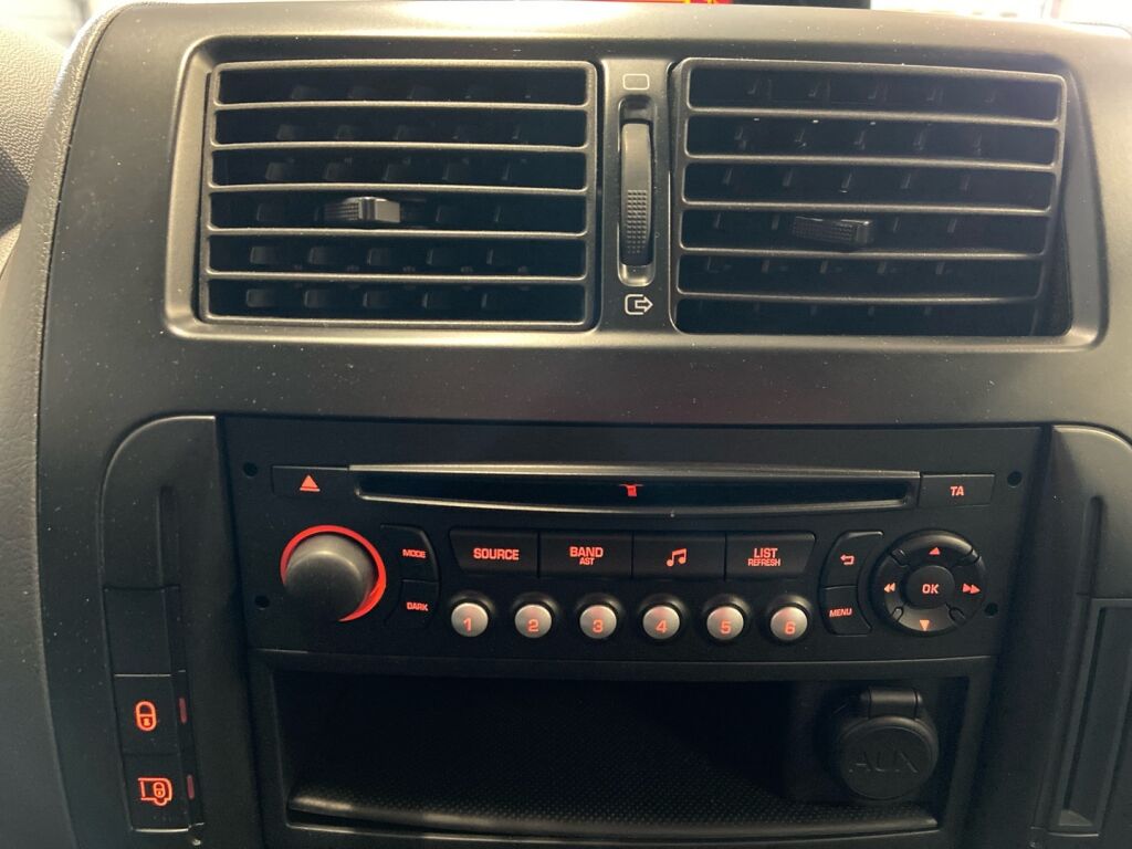 Toyota Proace 2015 Musta