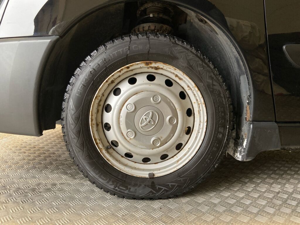 Toyota Proace 2015 Musta