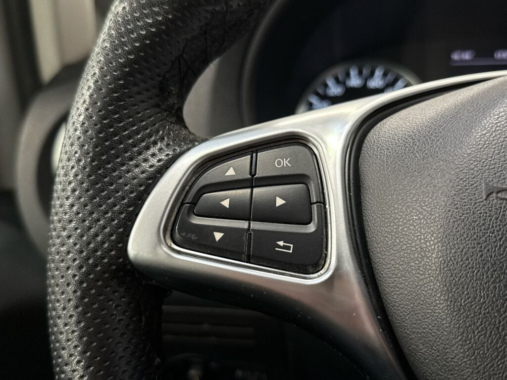 Mercedes-Benz Vito 2015 Valkoinen