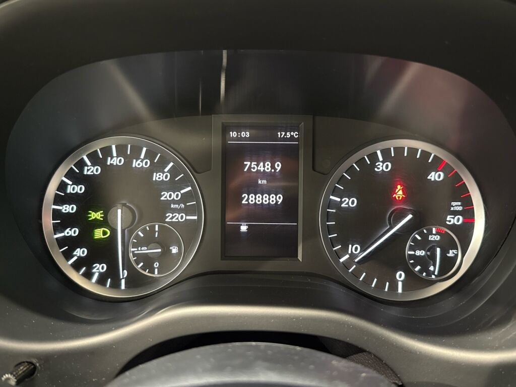 Mercedes-Benz Vito 2015 Valkoinen