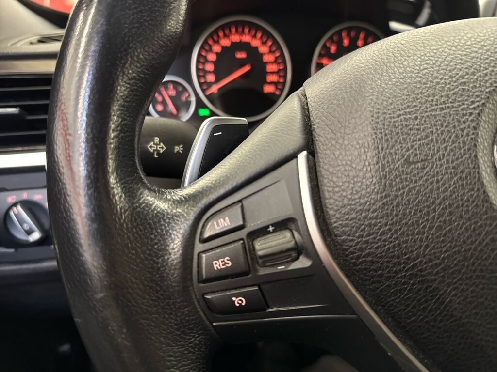 BMW 320 Gran Turismo 2015 Valkoinen