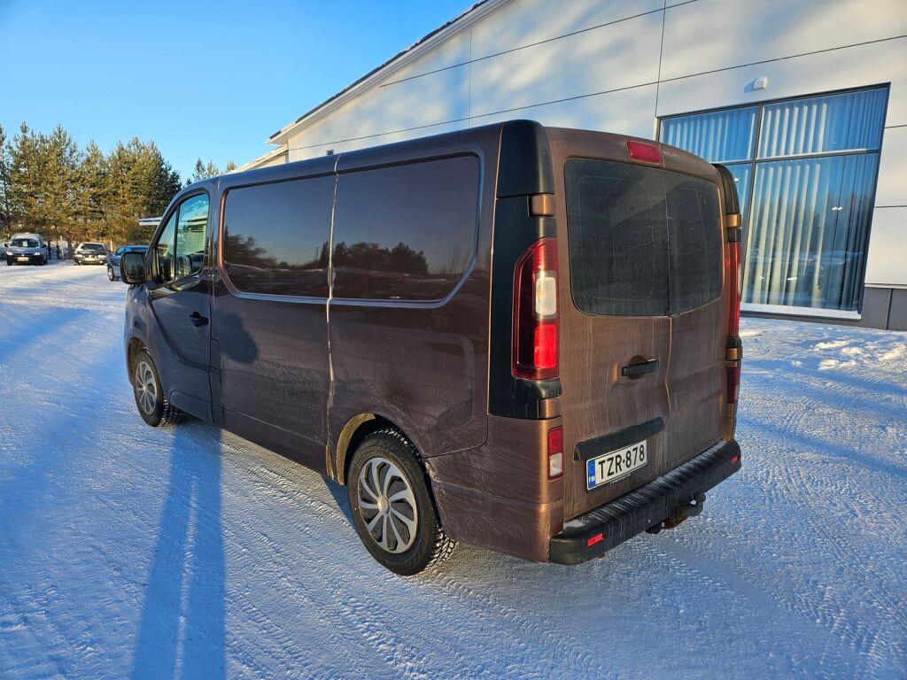 Opel Vivaro 2015 Ruskea (beige)