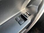 Toyota Auris 2015 Ruskea (beige)