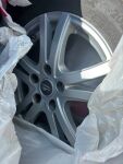 Toyota Auris 2015 Ruskea (beige)