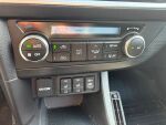 Toyota Auris 2015 Ruskea (beige)