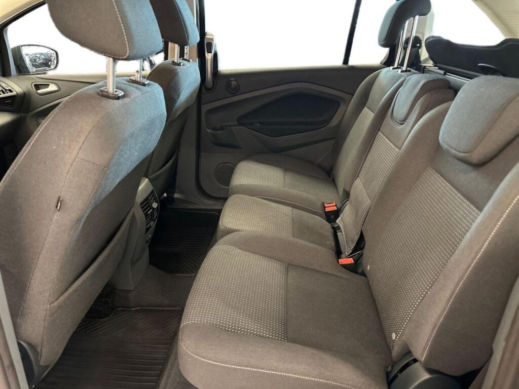 Ford Grand C-Max 2015 Ruskea (beige)