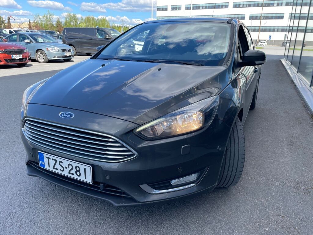 Ford Focus 2015 Harmaa