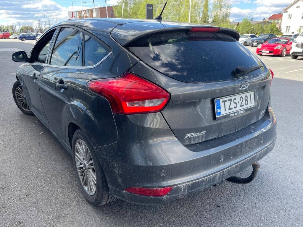 Ford Focus 2015 Harmaa