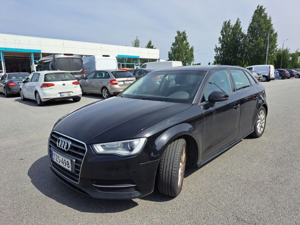 Audi A3 2015 Musta