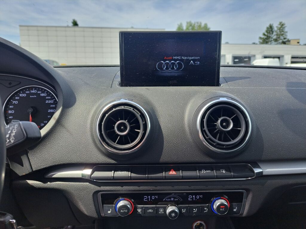 Audi A3 2015 Musta