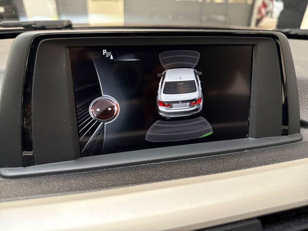BMW 320 2015 Ruskea (beige)