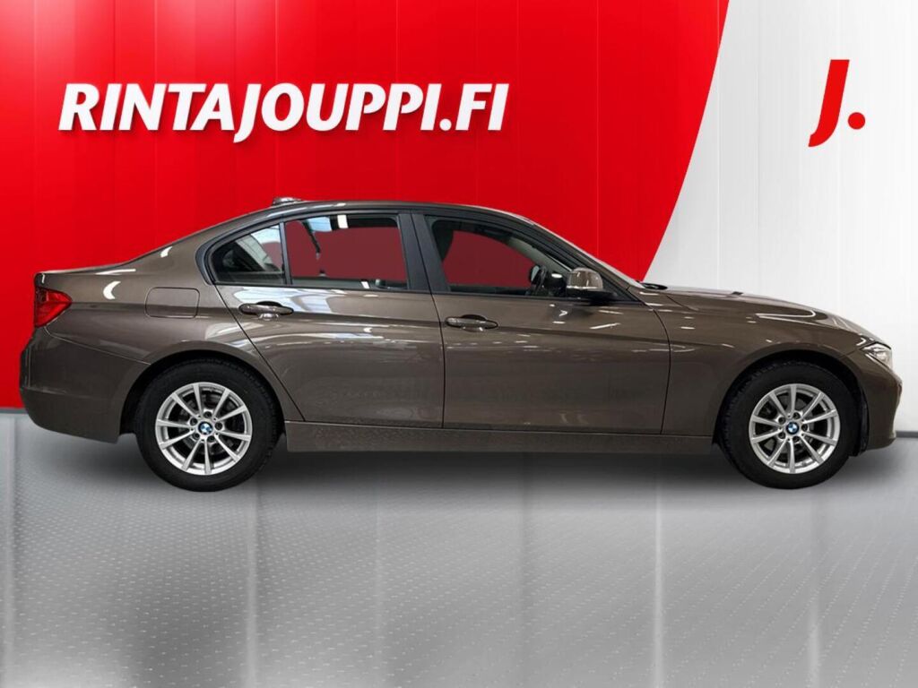 BMW 320 2015 Ruskea (beige)
