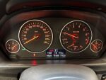BMW 320 2015 Ruskea (beige)