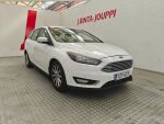 Ford Focus 2015 Valkoinen