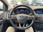 Ford Focus 2015 Valkoinen