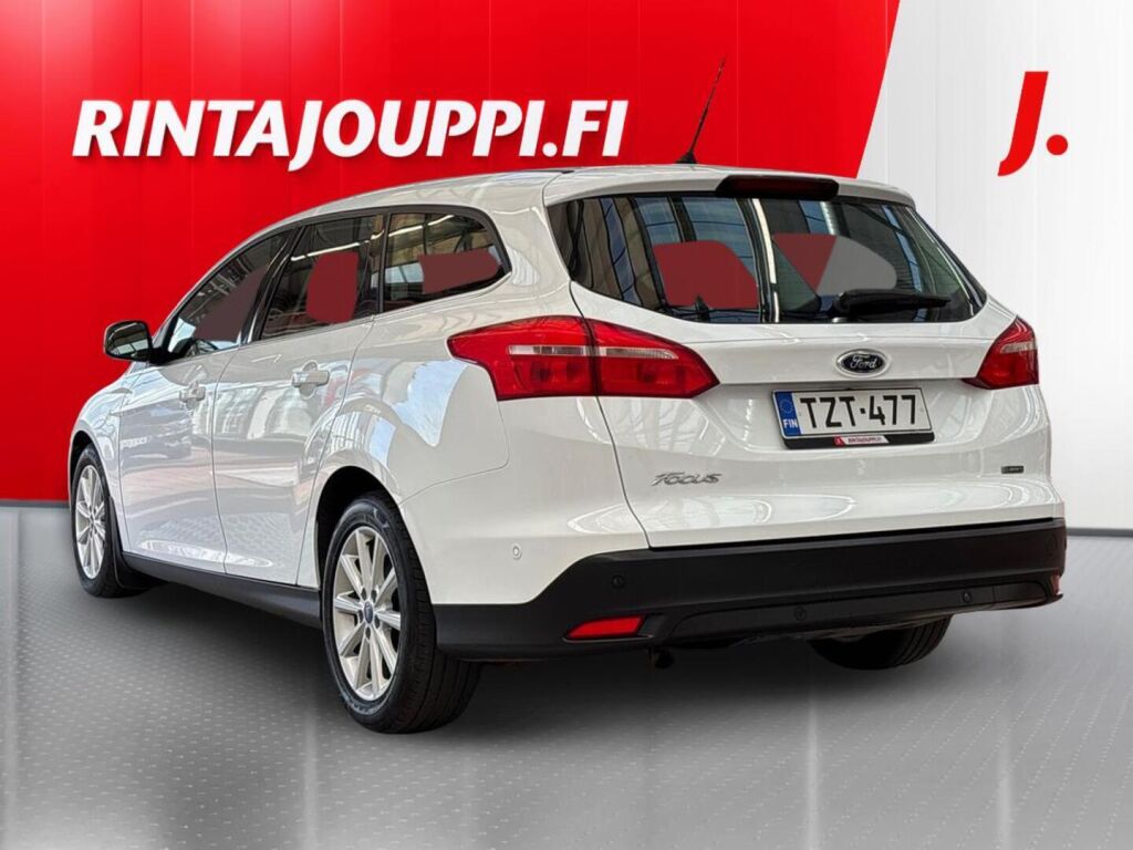 Ford Focus 2015 Valkoinen