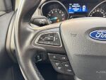 Ford Focus 2015 Valkoinen