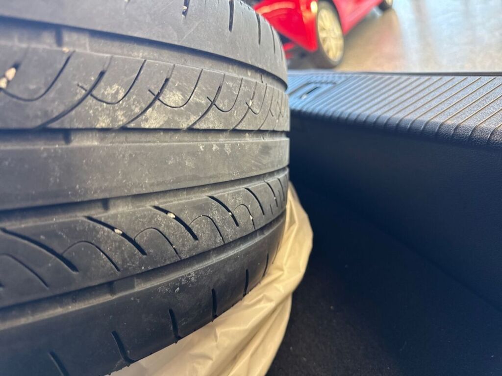 Mercedes-Benz E 2013 Harmaa