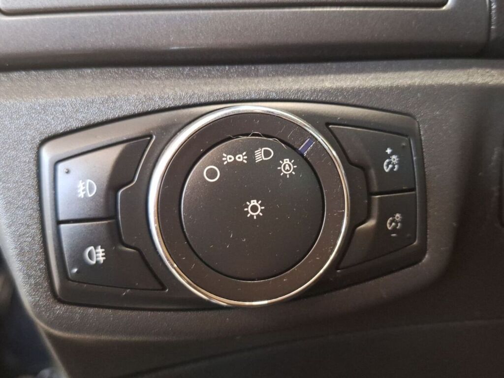 Ford Mondeo 2015 Musta