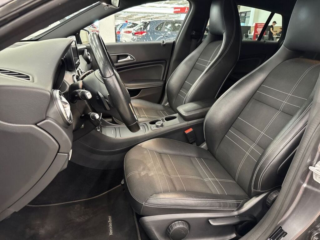 Mercedes-Benz CLA 2015 Harmaa