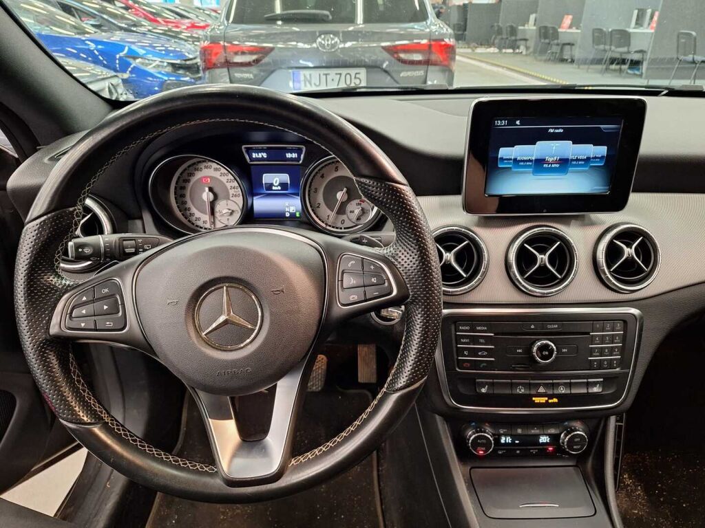 Mercedes-Benz CLA 2015 Harmaa