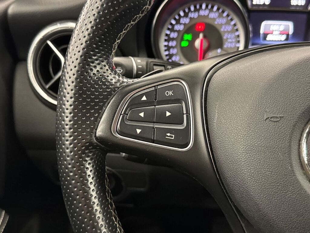 Mercedes-Benz CLA 2015 Harmaa