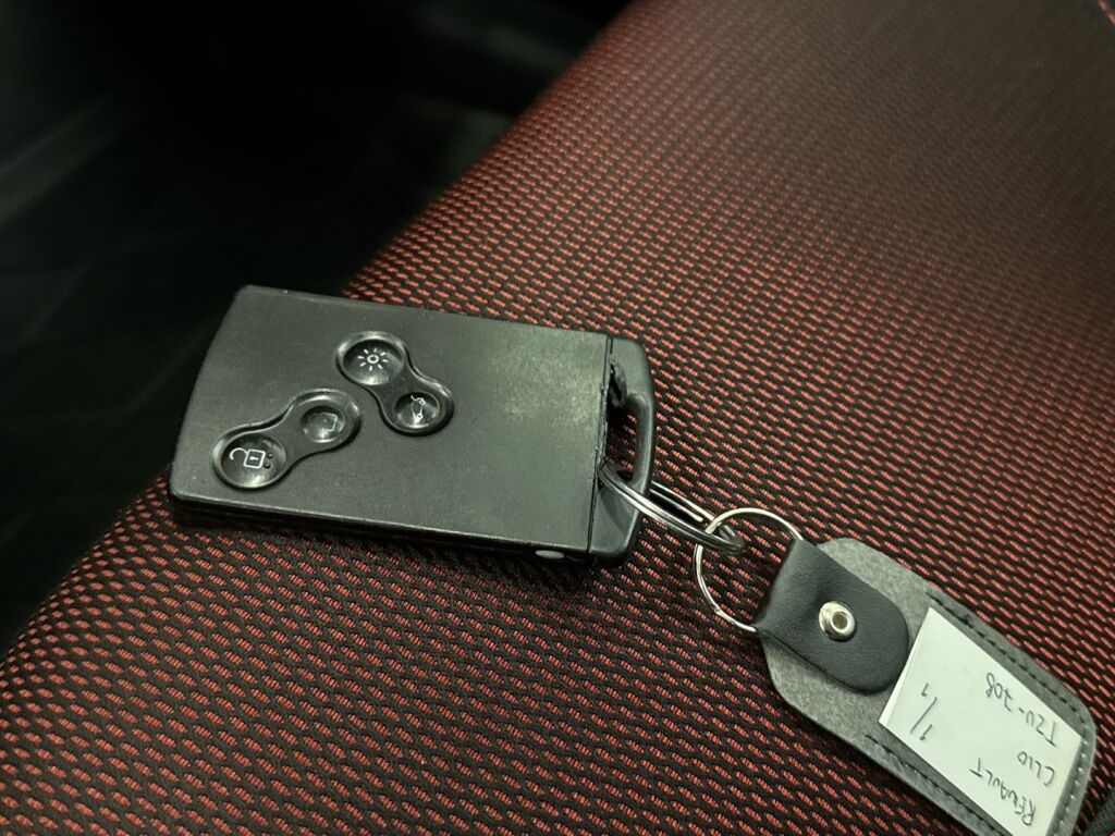 Renault Clio 2016 Harmaa