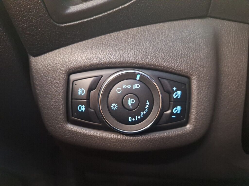 Ford Transit Connect 2016 Harmaa
