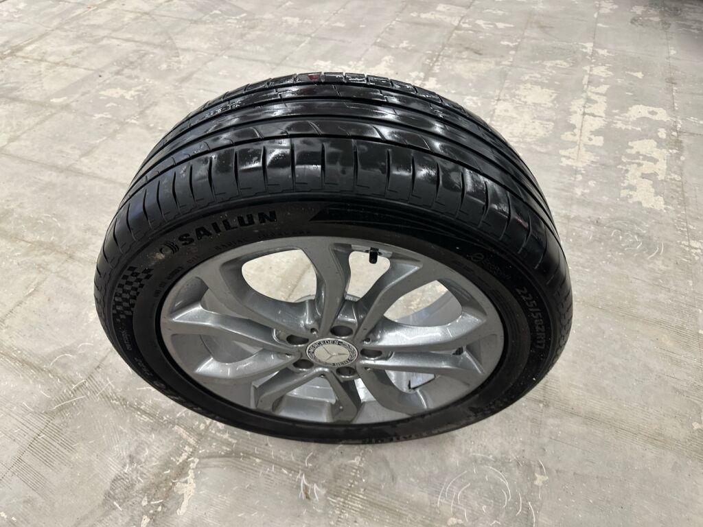 Mercedes-Benz C 2016 Harmaa