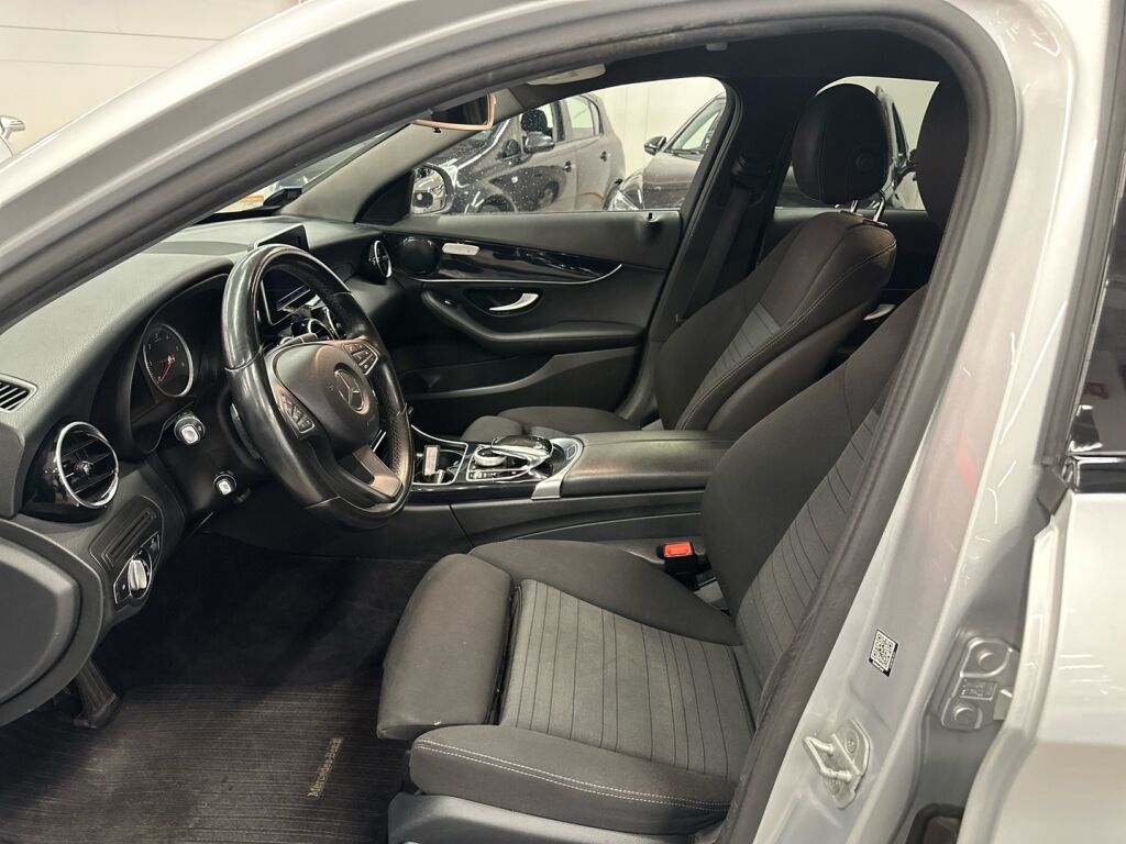 Mercedes-Benz C 2016 Harmaa