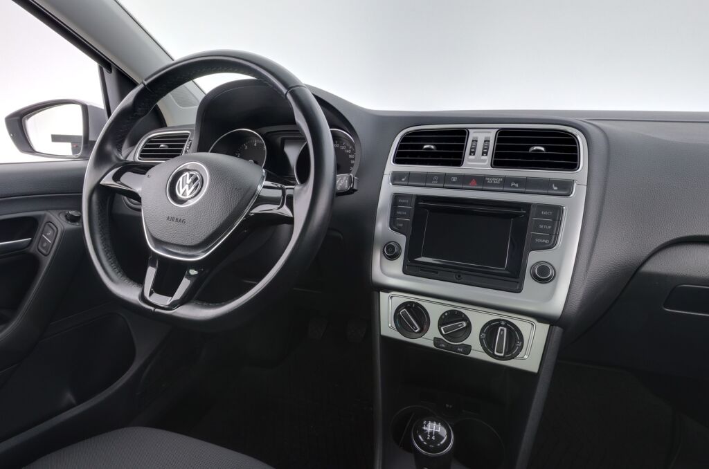 Volkswagen Polo 2016 Hopea