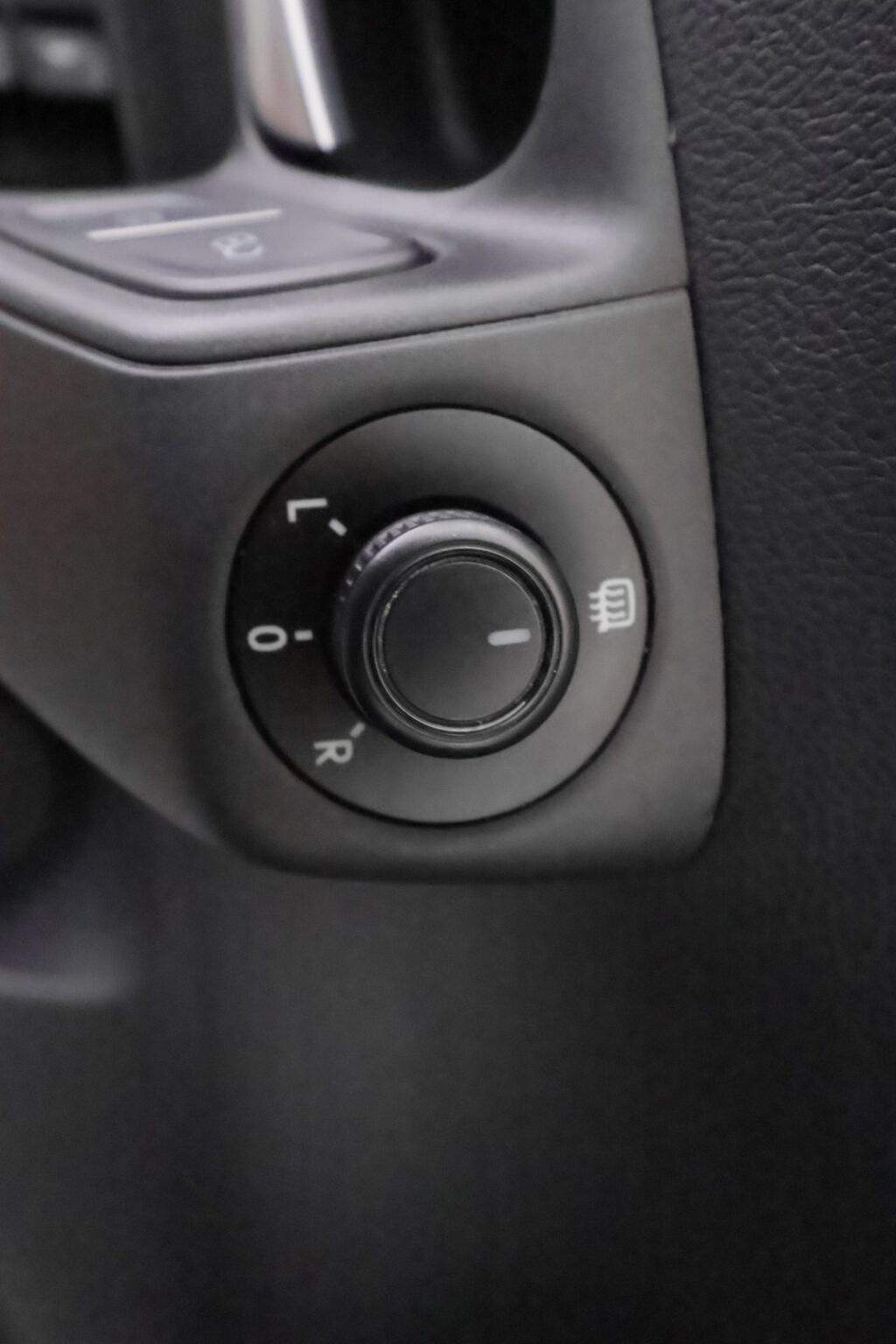 Volkswagen Polo 2016 Hopea