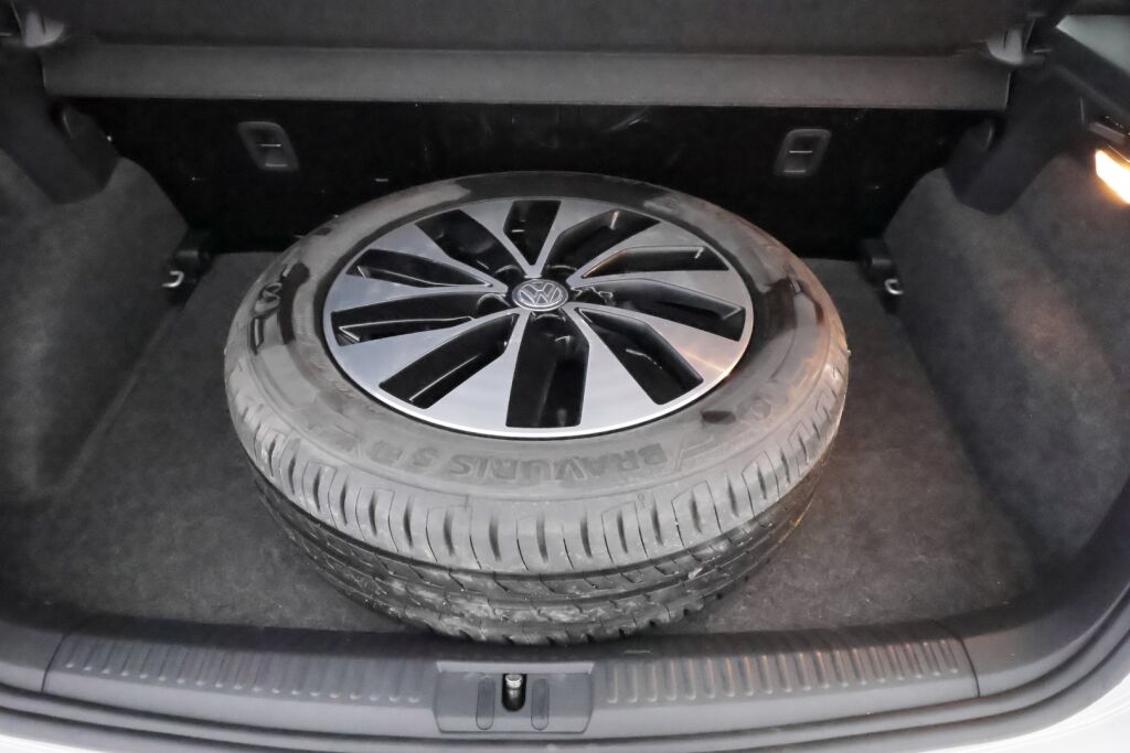 Volkswagen Polo 2016 Hopea