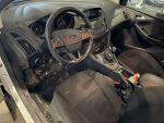 Ford Focus 2015 Valkoinen