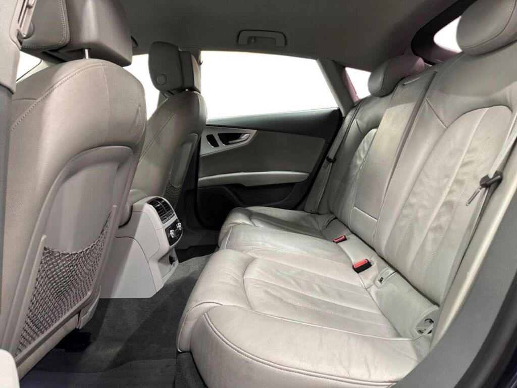 Audi A7 2011 Sininen