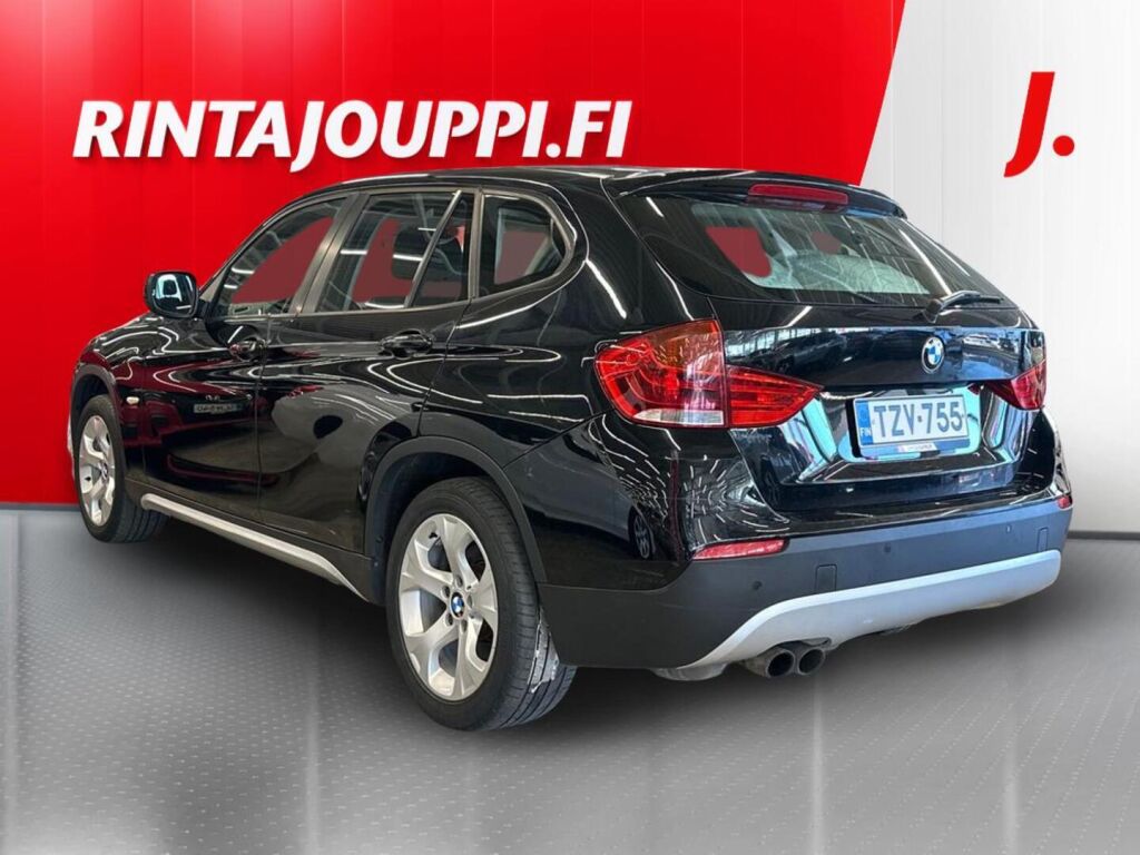 BMW X1 2011 Musta