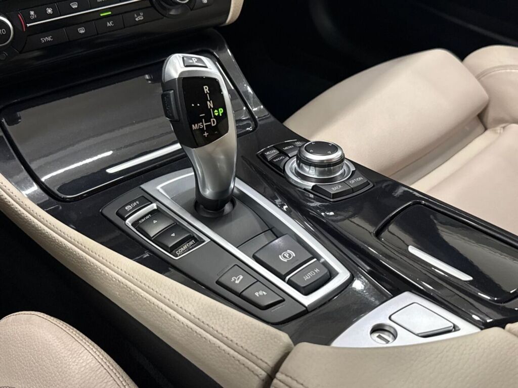 BMW 520 2015 Valkoinen