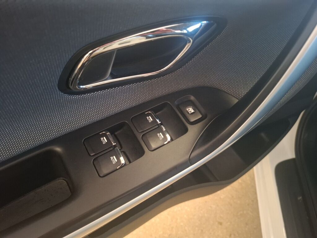 Kia Ceed 2015 Valkoinen