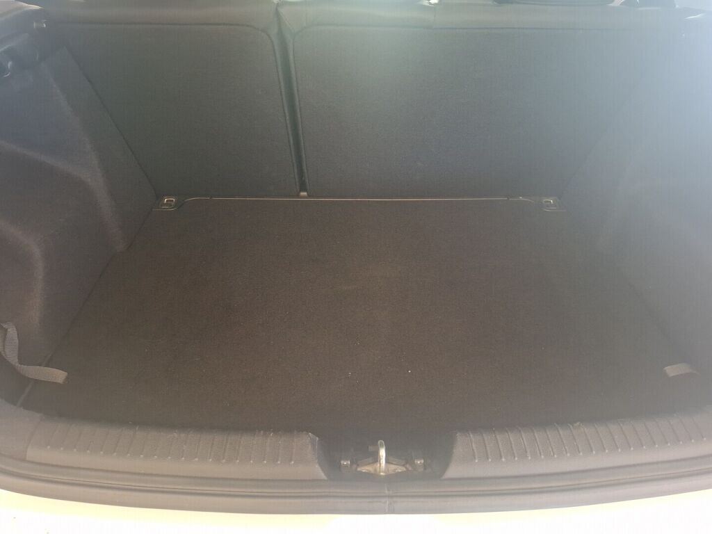 Kia Ceed 2015 Valkoinen