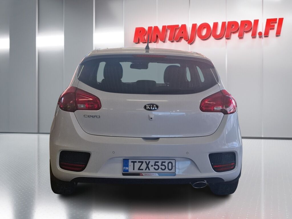 Kia Ceed 2015 Valkoinen