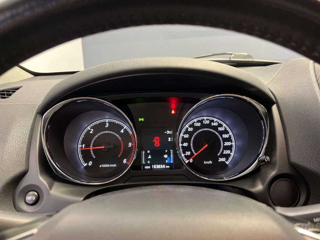 Mitsubishi ASX 2016 Valkoinen