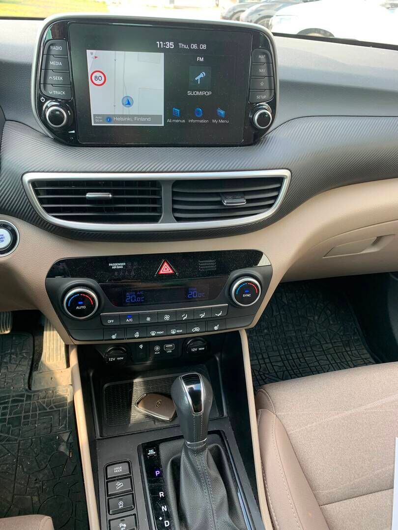 Hyundai Tucson 2019 Ruskea (beige)