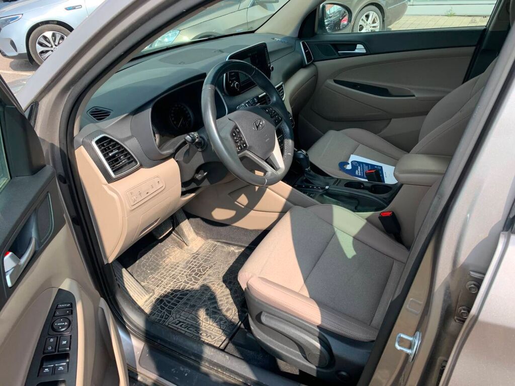 Hyundai Tucson 2019 Ruskea (beige)