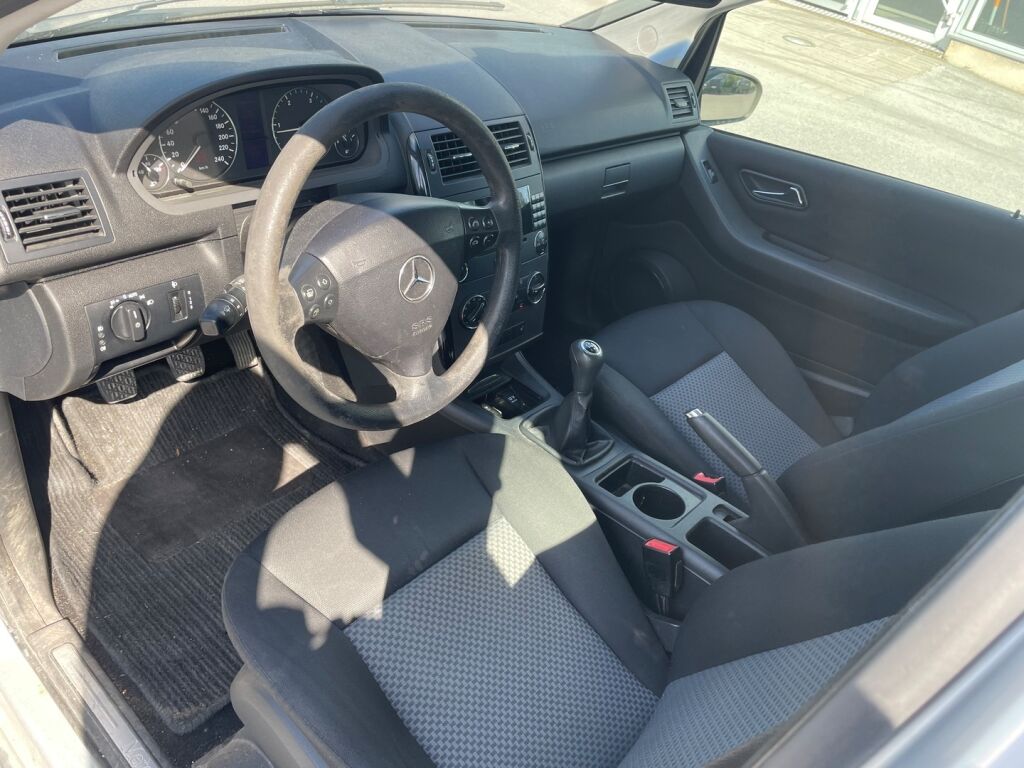 Mercedes-Benz A 2006 Harmaa