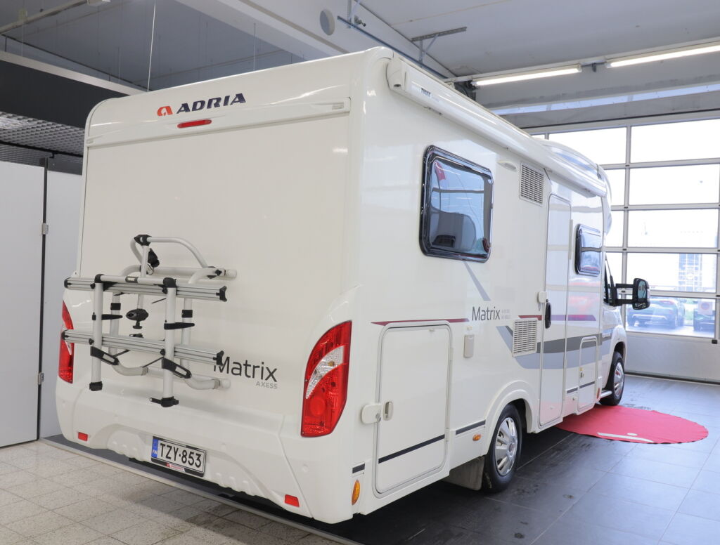 Adria MATRIX M 650 SF 2015 Valkoinen