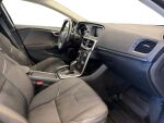 Volvo V40 Cross Country 2015 Musta