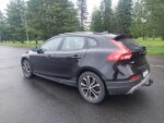 Volvo V40 Cross Country 2015 Musta