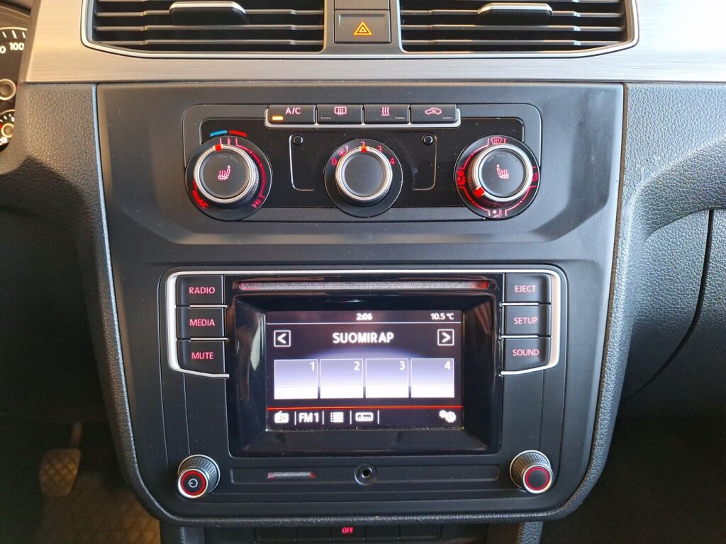 Volkswagen Caddy Maxi 2015 Punainen