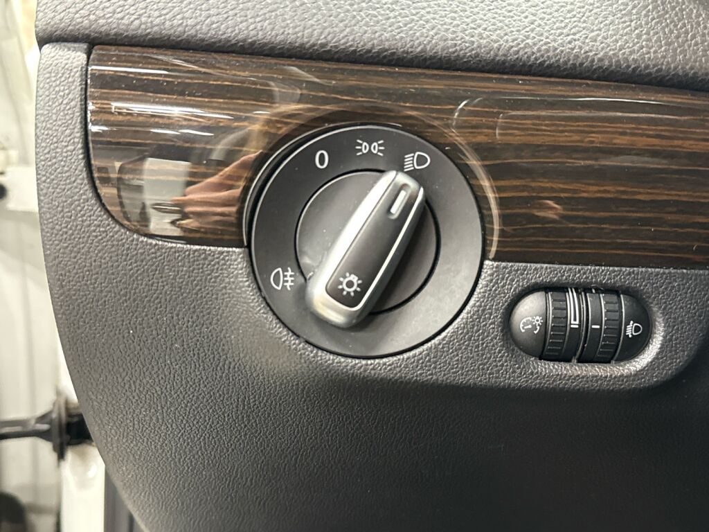 Volkswagen Jetta 2015 Valkoinen